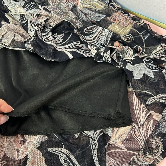 Lavish Sheer Maxi Skirt - Picture 8 of 10